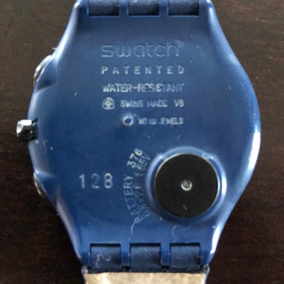 Swatch Thincro Outrage SUYN100 watch - Picture 4 of 4